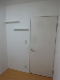 建具・フローリングを自分好みの色に 建具・フローリングを自分好みの色に